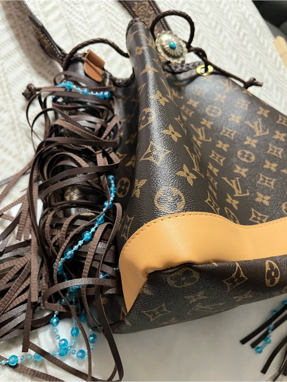 Louis Vuitton Luxury Monogram Brown Leather Shoulder Bag - Picture 10 of 16